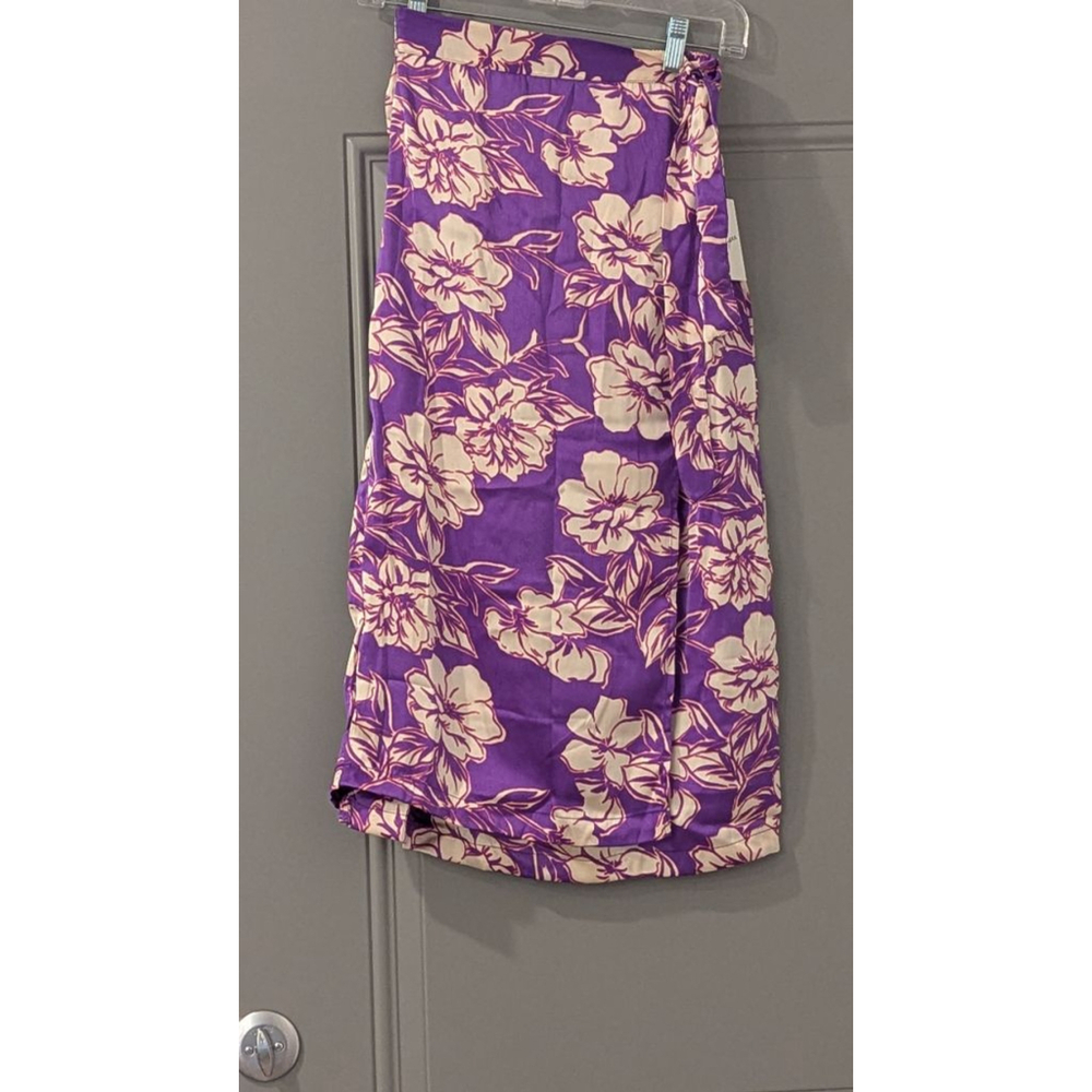 Women's Jayana Purple & Beige Floral Skirt M